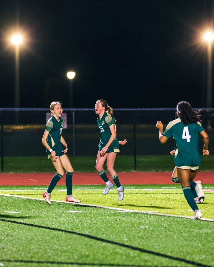 Lincoln Girls Soccer game action photo 2